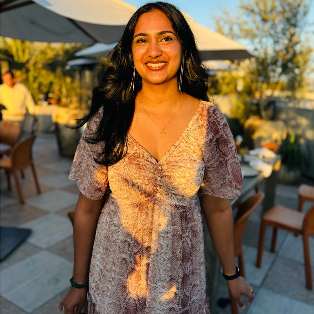 Meet your Posher, Divya